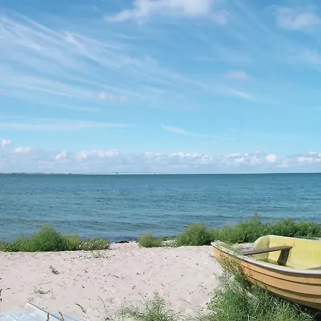 Holiday home Three-bedroom In