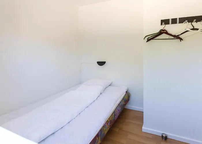 Three-bedroom In Dom wakacyjny *